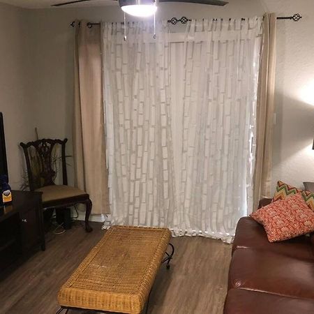 Lovely 1-Bedroom Rental Space With Free Parking Charlotte Exterior foto